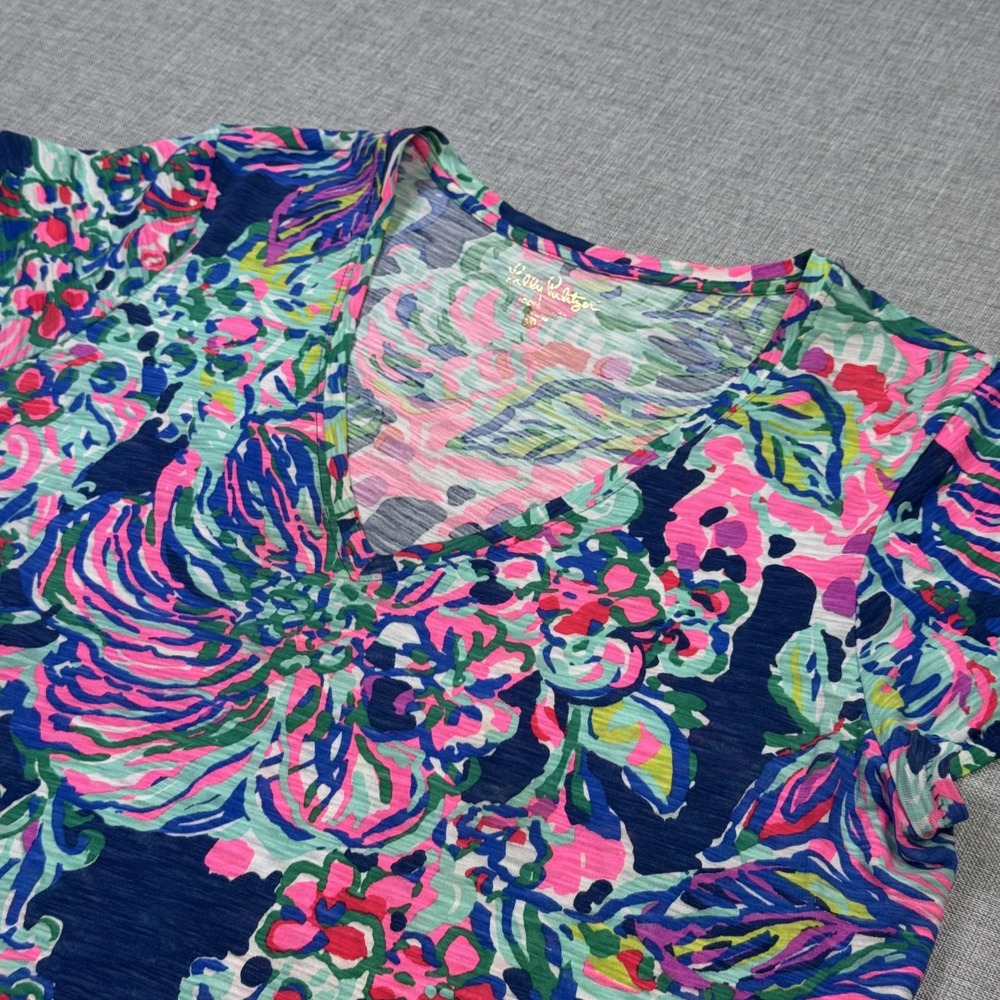 Lilly Pulitzer T-Shirt Womens M Multicolor V-Neck Tunic Floral 100% Cotton